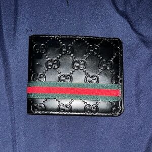 Gucci Black Wallet with Red and Green Stripe